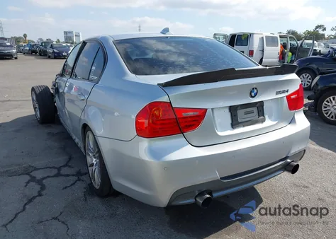 2011 BMW 335I z USA, uszkodzony, nr VIN WBAPM5C59BE577801